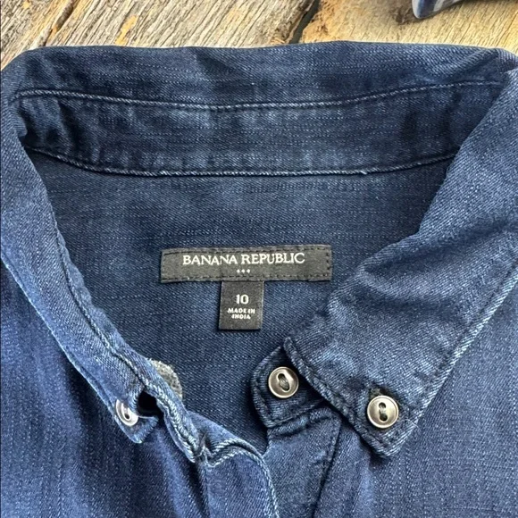 Banana Republic Chambray Denim Blue
Sleeveless Lyocell Shirtdress Size 10 - Picture 3 of 14